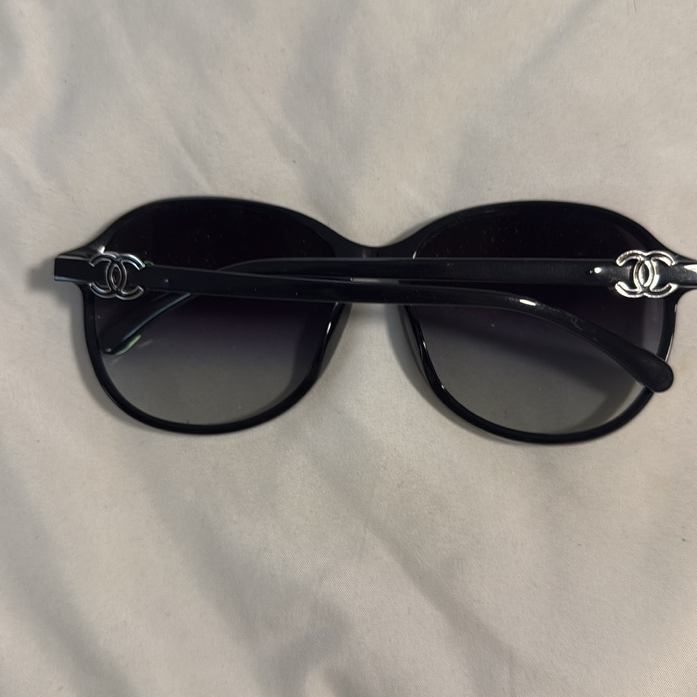 Chanel CC Black Sunglasses